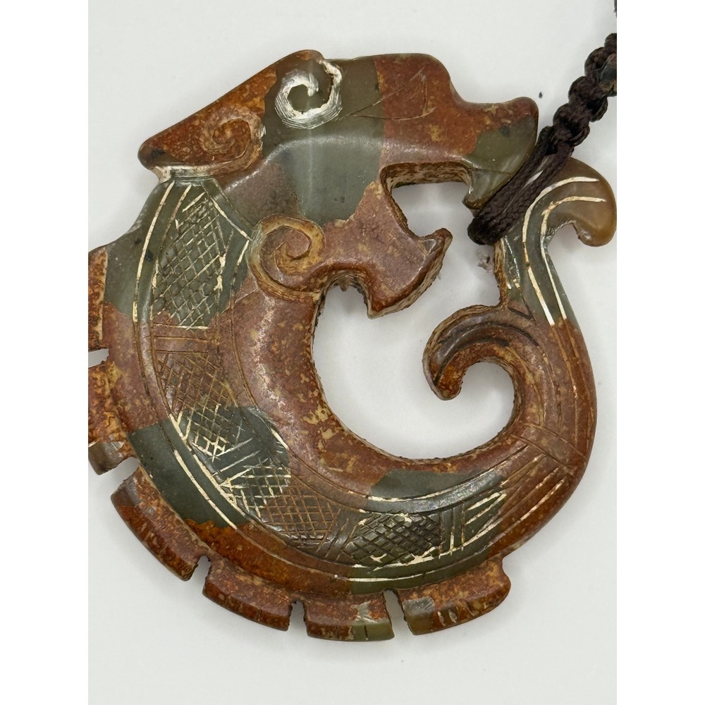 Vintage Chinese Dragon Jade Nephrite Carved Pendant Necklace Boho Ethnic Totem